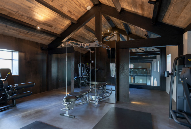 Home gym by Design Emporium
