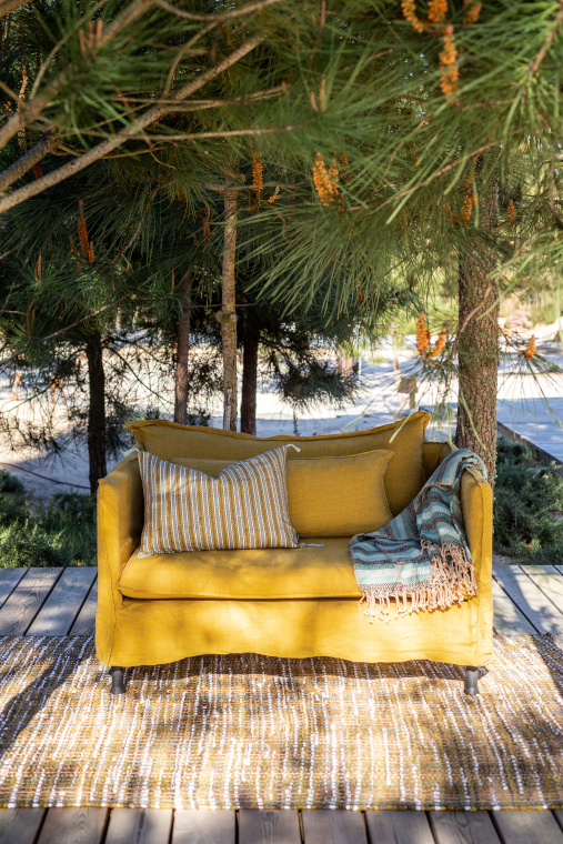 Holi love seat from Caravane