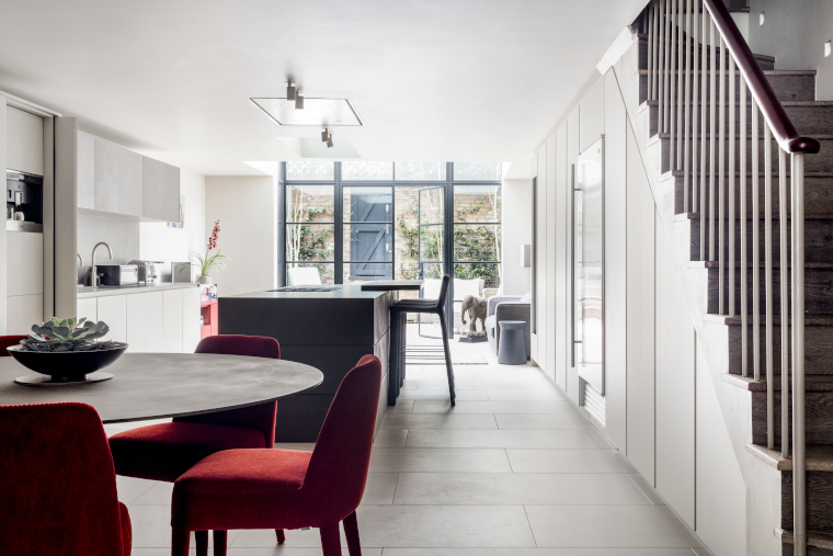 Kitchen dining area by TR Studio