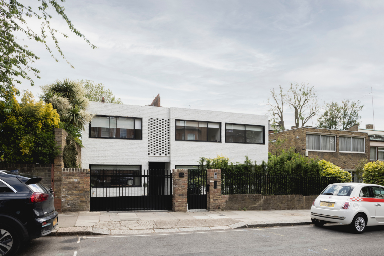 Project: Modernist House