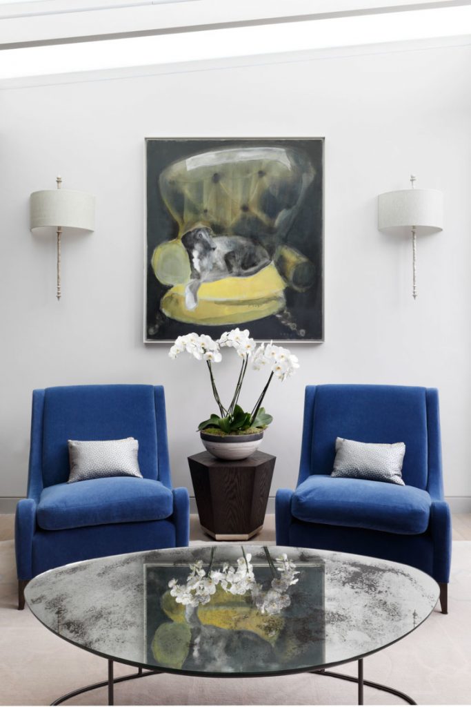 Incorporating art into an interior design scheme