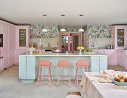 Sheraton pink kitchen