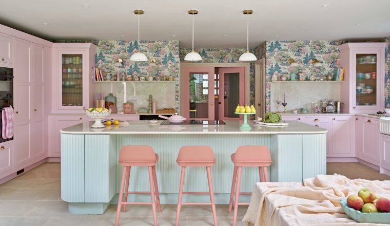 Sheraton pink kitchen